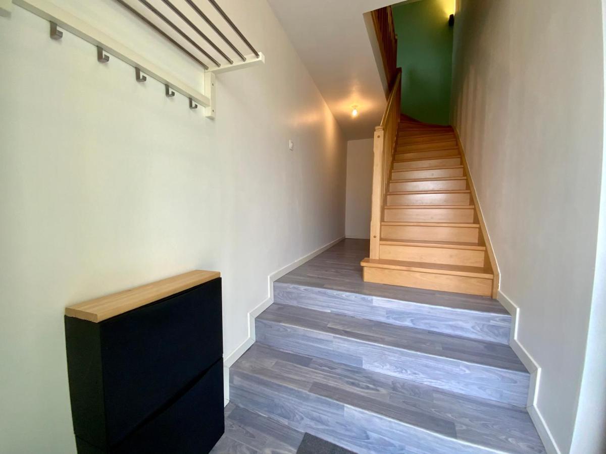 La Vue Loire Appartement Saint-Denis-de lʼHôtel Exterior foto
